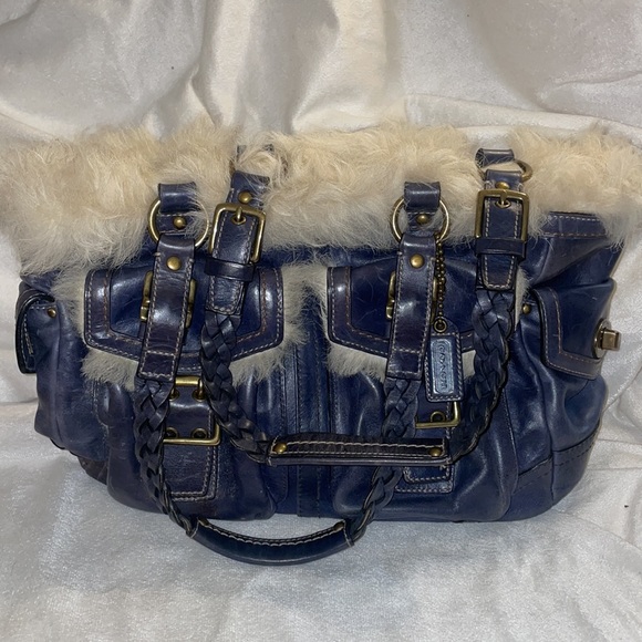 100% Authentic Coach Shearling Bag - Picture 2 of 7